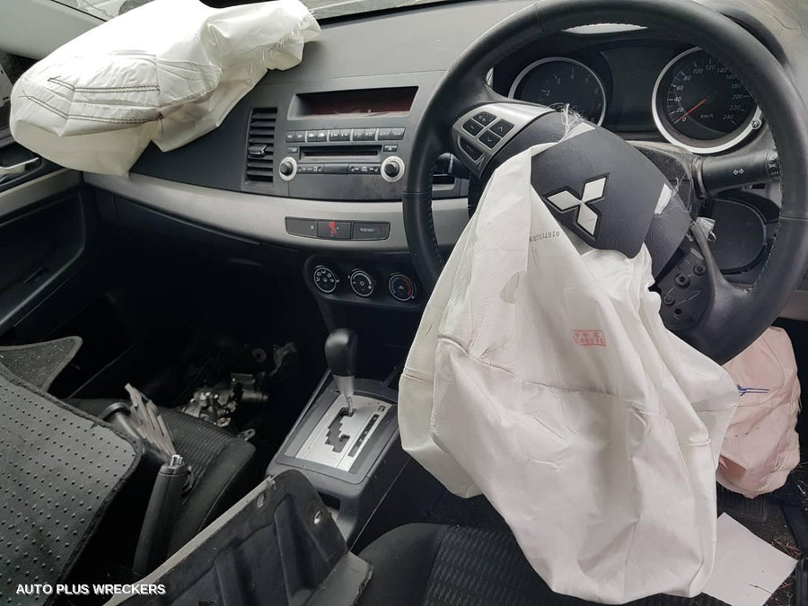 2012 Mitsubishi Lancer Right Rear Door Window