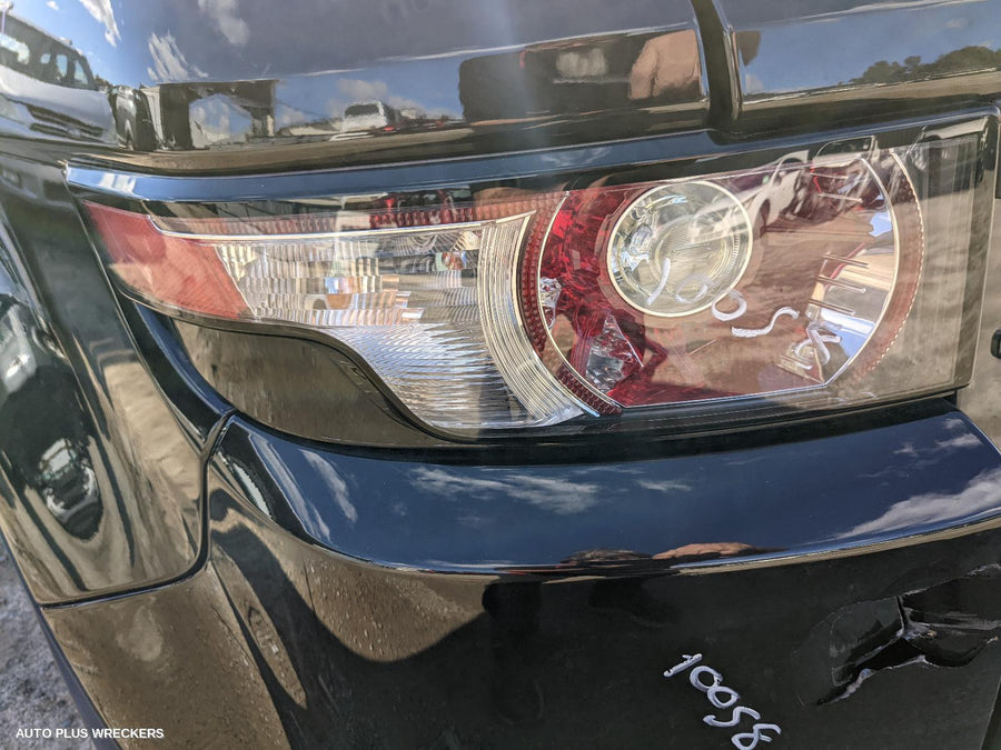 2012 LAND ROVER RANGEROVER EVOQUE LEFT DOOR MIRROR