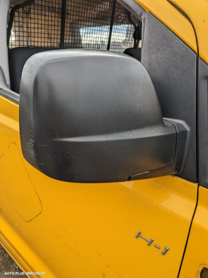 2010 Hyundai Iload/imax Sunvisor