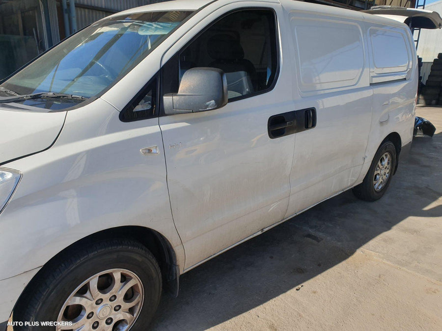 2010 Hyundai Iload/imax Door Boot Gate Lock