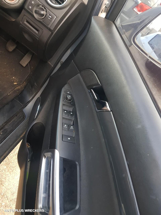 2011 Holden Captiva Pwr Dr Wind Switch