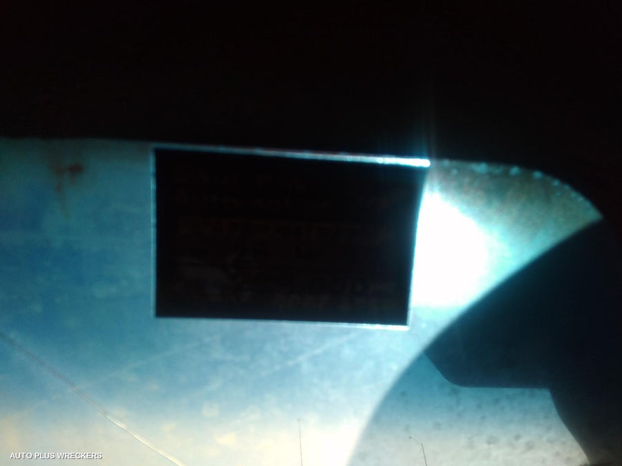 2009 Mitsubishi Pajero Left Rear Door Sliding