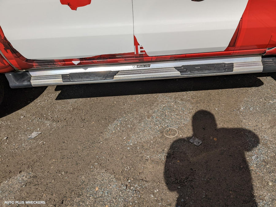 2021 Ford Ranger Right Front Door Window