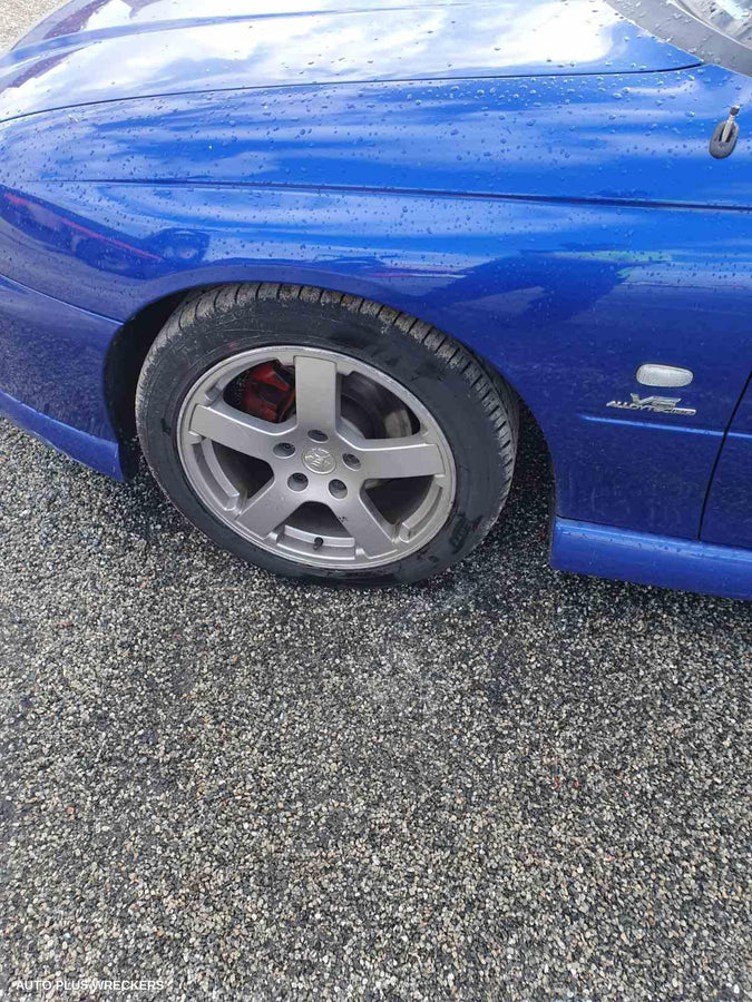 2004 Holden Commodore Rear Spoiler