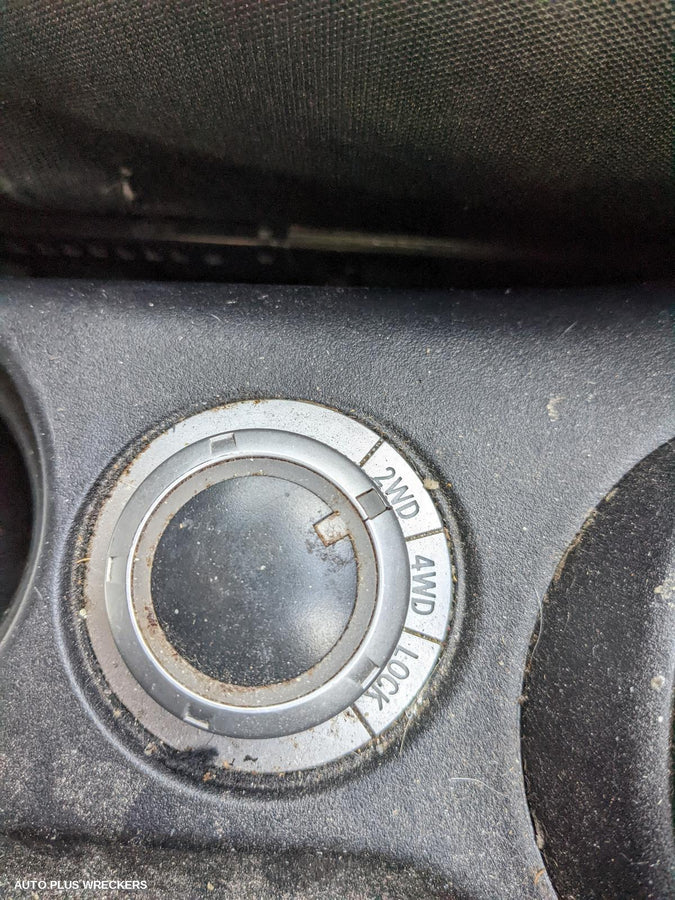 2008 MITSUBISHI OUTLANDER SUNVISOR