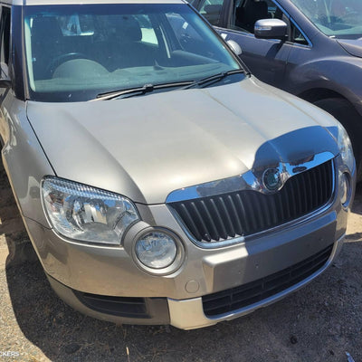 2012 Skoda Yeti Left Door Mirror