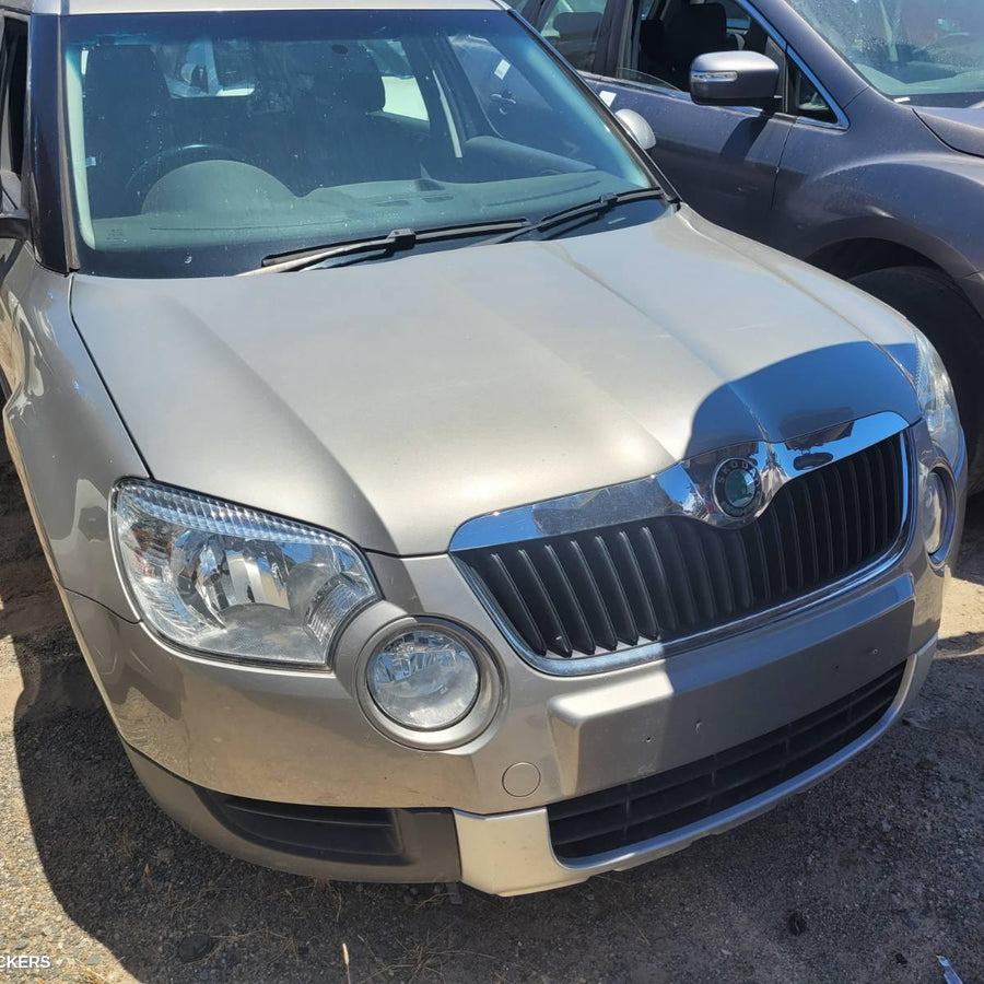2012 Skoda Yeti Left Door Mirror