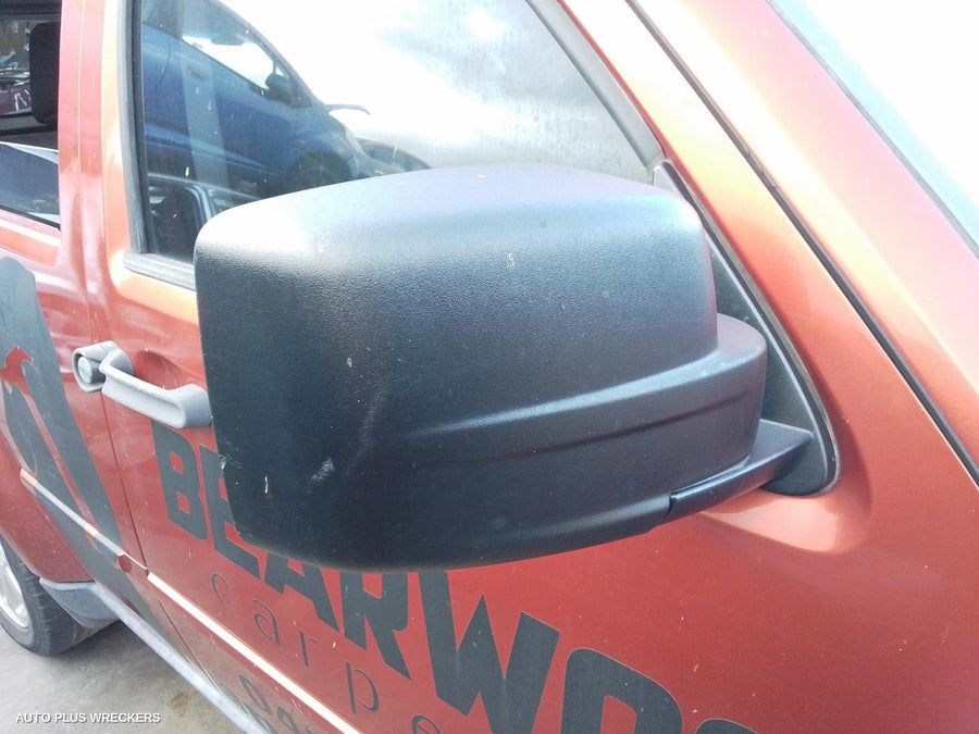 2007 Dodge Nitro Right Taillight