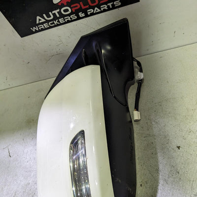 2017 Toyota Landcruiser Right Door Mirror