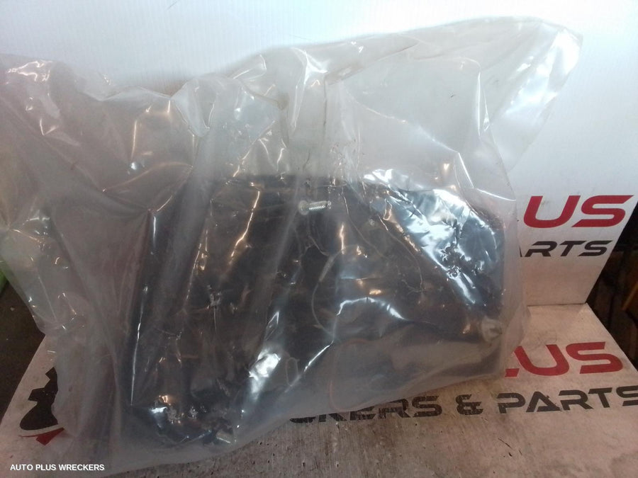 2007 Dodge Avenger Left Taillight