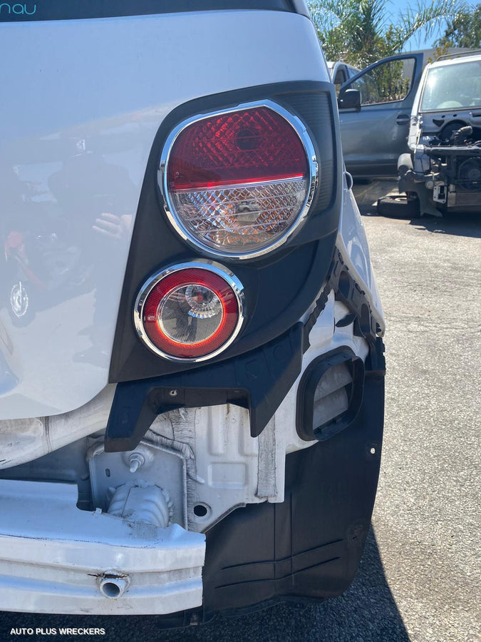 2012 HOLDEN BARINA A C CONDENSER