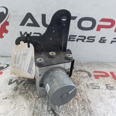 2014 Kia Carnival/grand Carnival Abs Pump Modulator