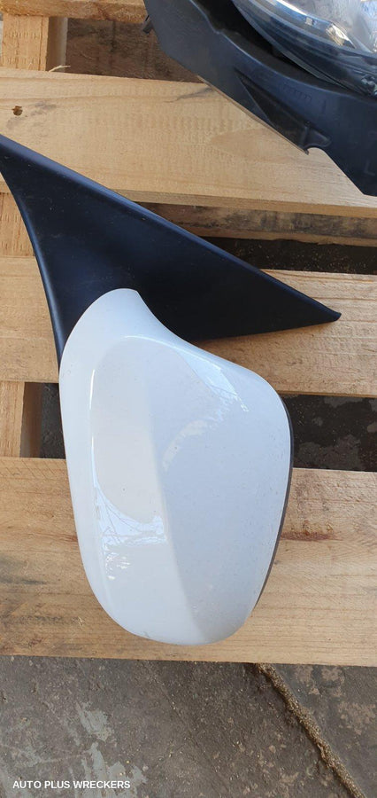 2012 Bmw 3 Series Left Door Mirror