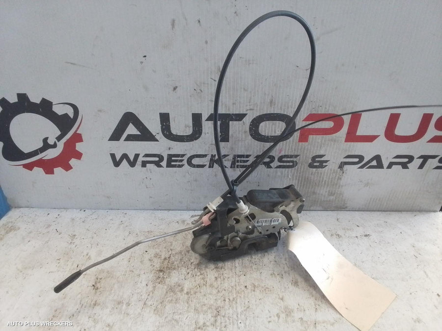 2004-2015 Mercedes Vito Door Boot Gate Lock