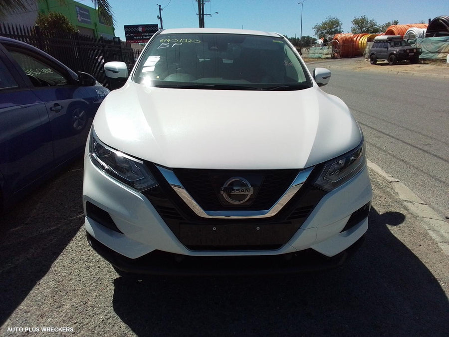 2017 Nissan Qashqai Left Taillight
