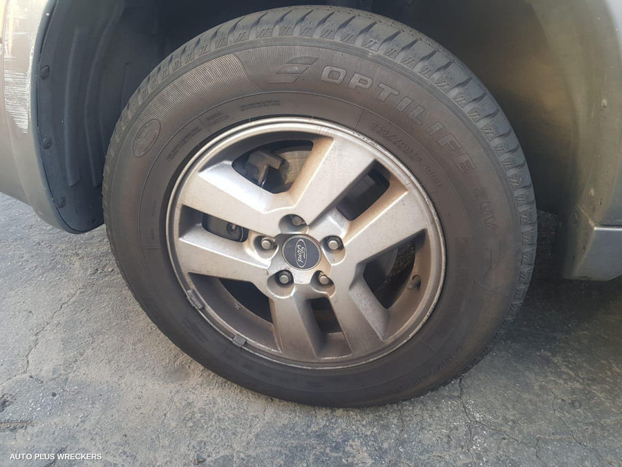 2007 Ford Escape Right Guard