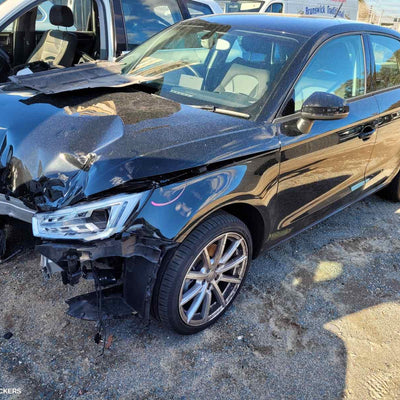 2010-2018 Audi A1 Left Door Mirror