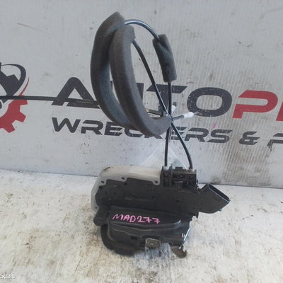2012-2017 Nissan Pulsar Door Boot Gate Lock