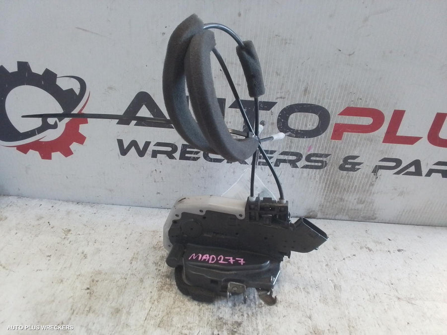 2012-2017 Nissan Pulsar Door Boot Gate Lock