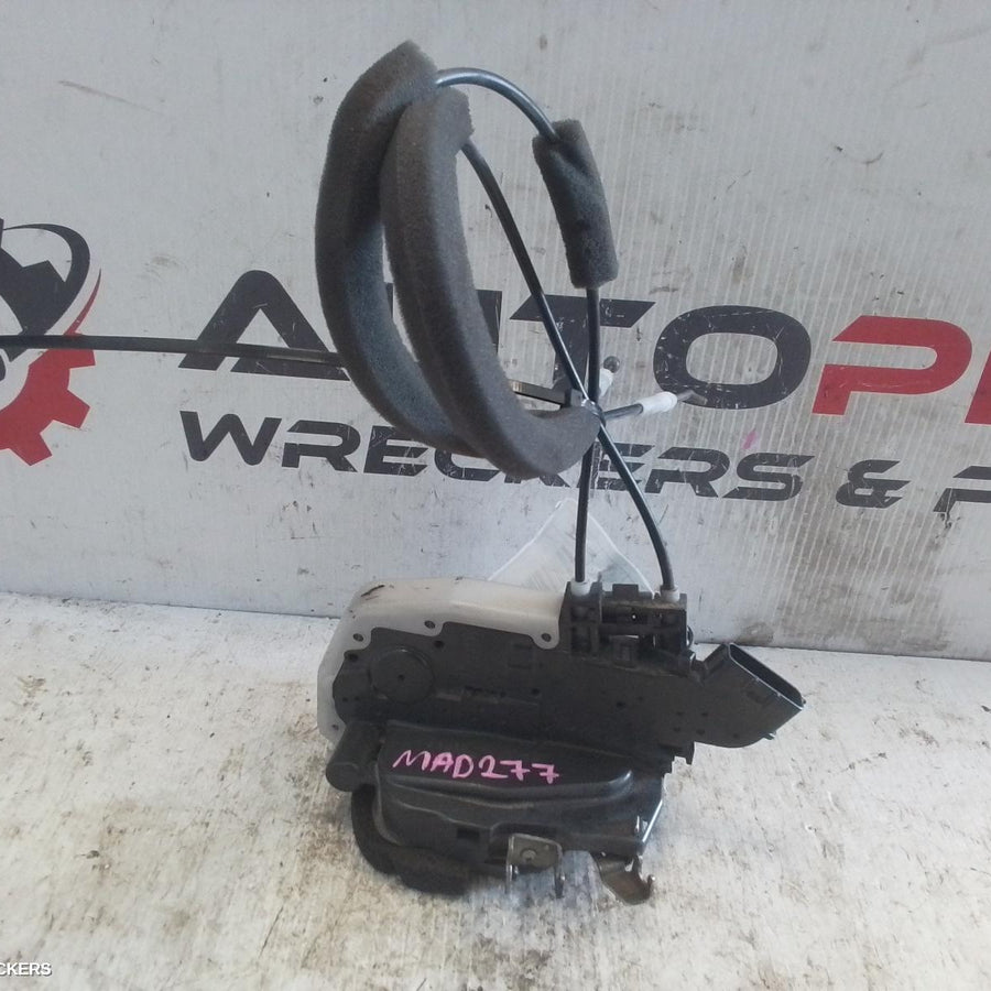 2012-2017 Nissan Pulsar Door Boot Gate Lock