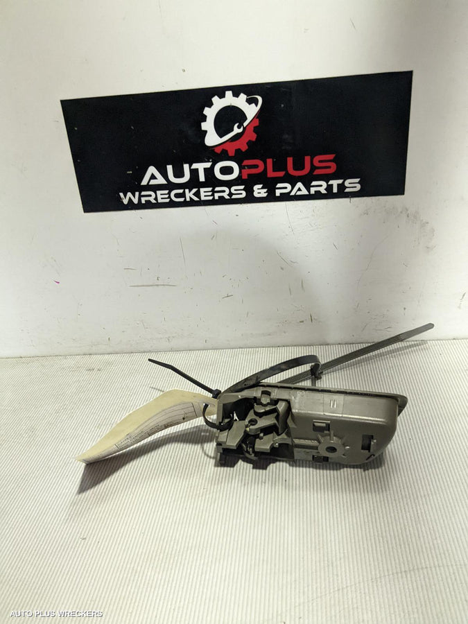2002 Toyota Camry Door Handle