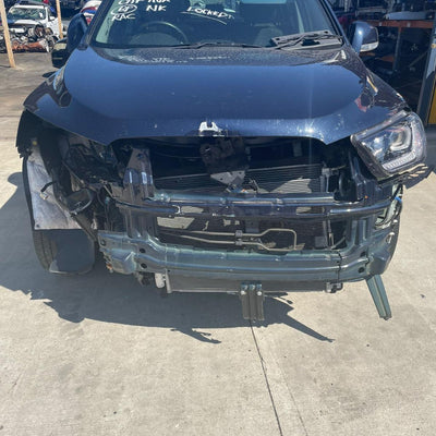 2018 Holden Captiva Left Front Hub Assembly