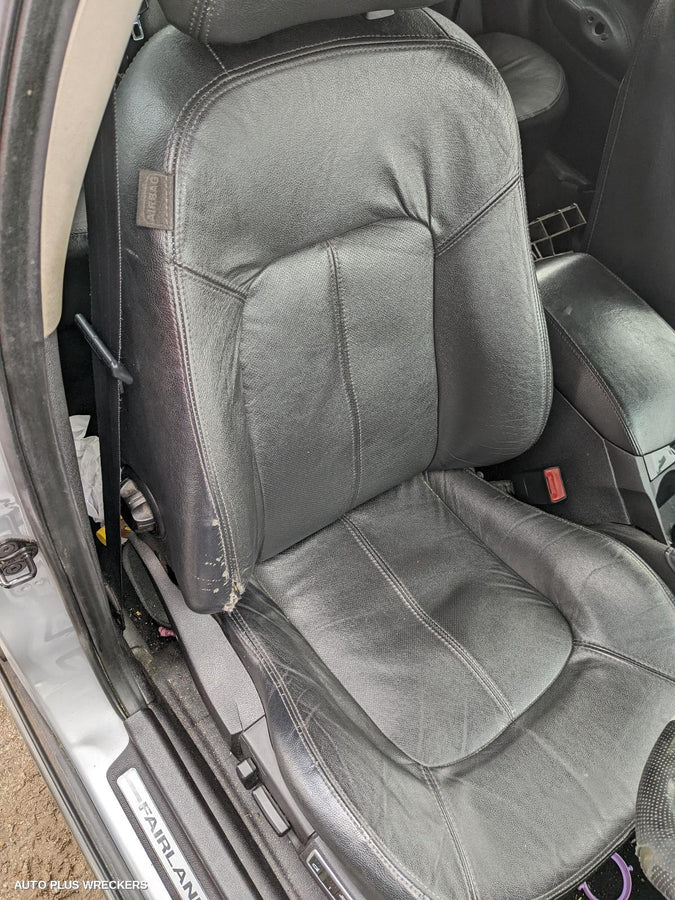 2007 FORD FAIRLANE LEFT FRONT DOOR