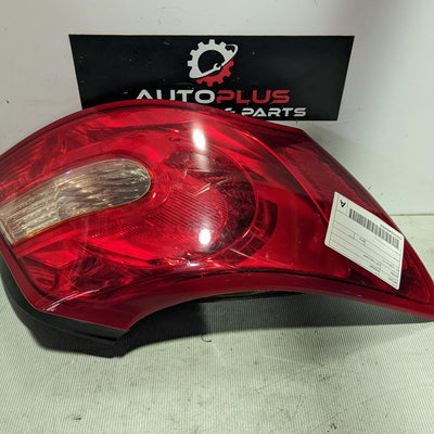 2009-2017 Suzuki Kizashi Left Taillight