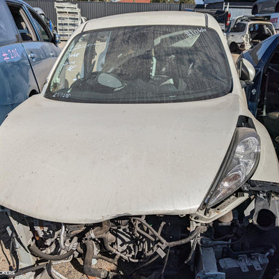 2014 Nissan Juke Left Guard