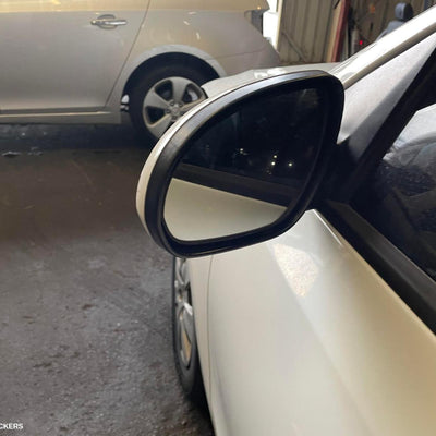 2009 Hyundai I30 Right Headlamp