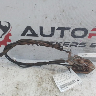 2006 Nissan Pathfinder Door Boot Gate Lock