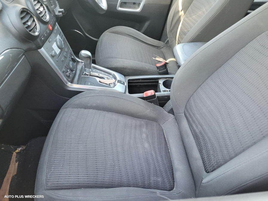 2012 Holden Captiva Right Rear Door Sliding