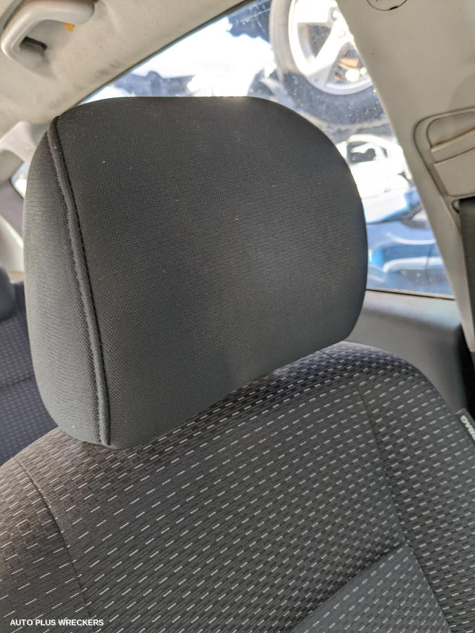 2011 Hyundai I30 Right Front Door