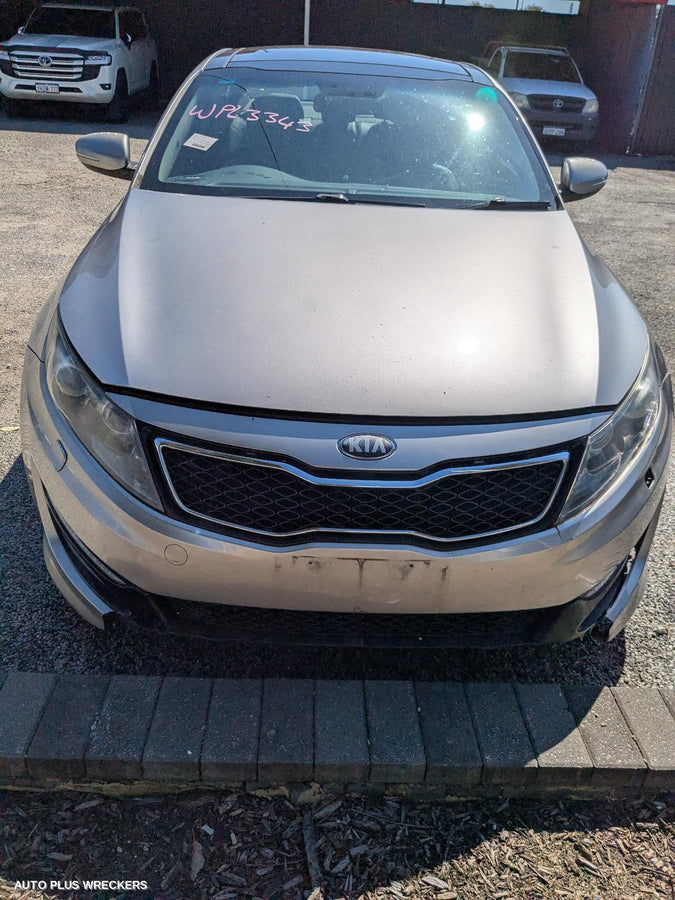 2013 Kia Optima Left Guard