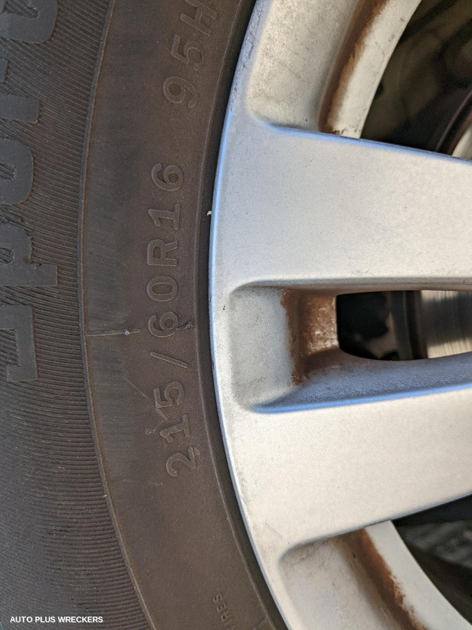 2009 Hyundai Sonata Bonnet