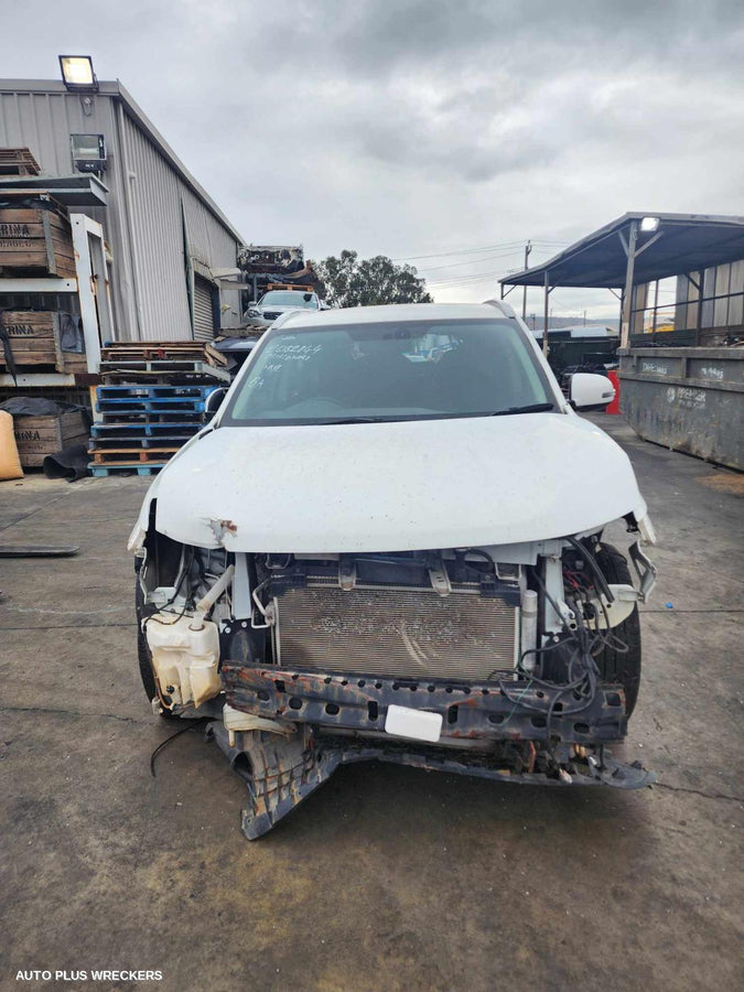 2015 Mitsubishi Outlander Left Rear Strut