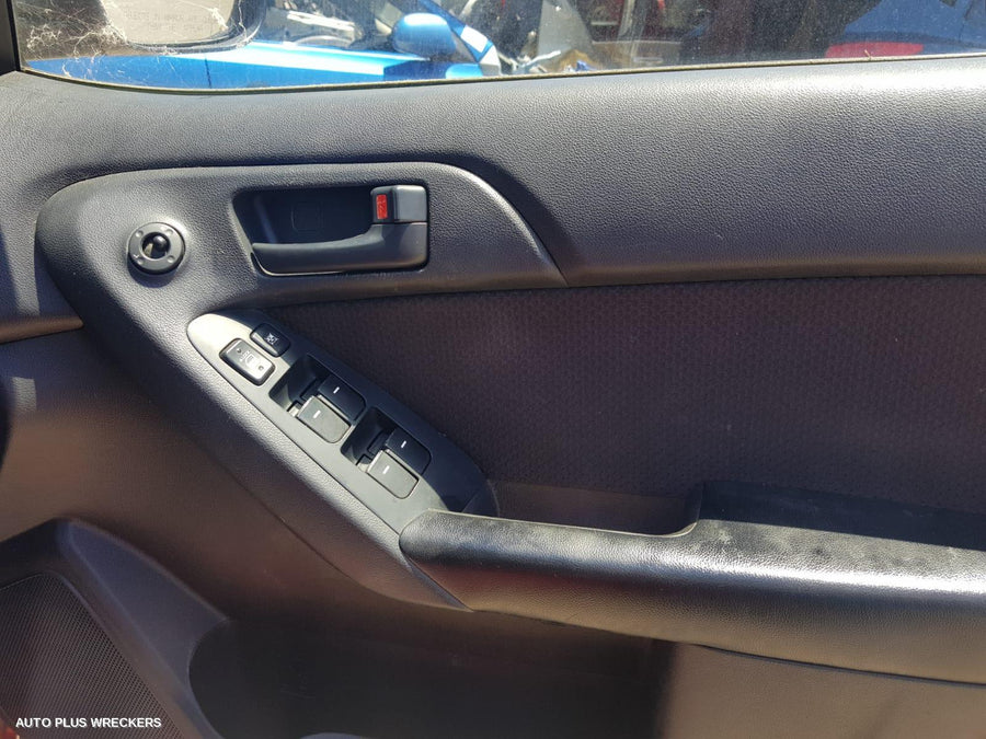 2012 Kia Cerato Right Door Mirror