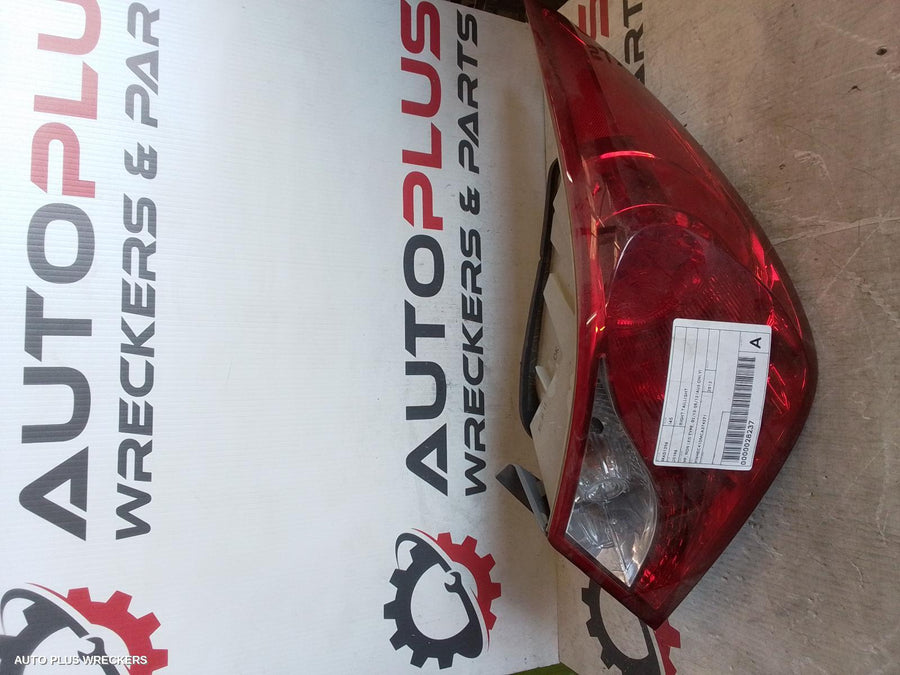 2012 Hyundai I45 Right Taillight