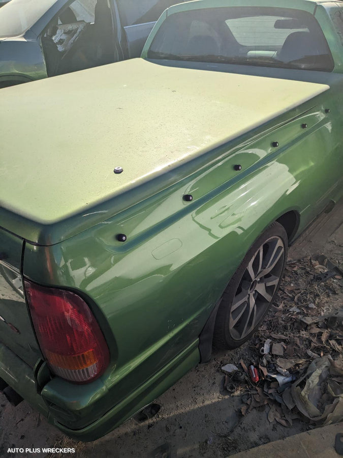 2004 Ford Falcon Right Headlamp