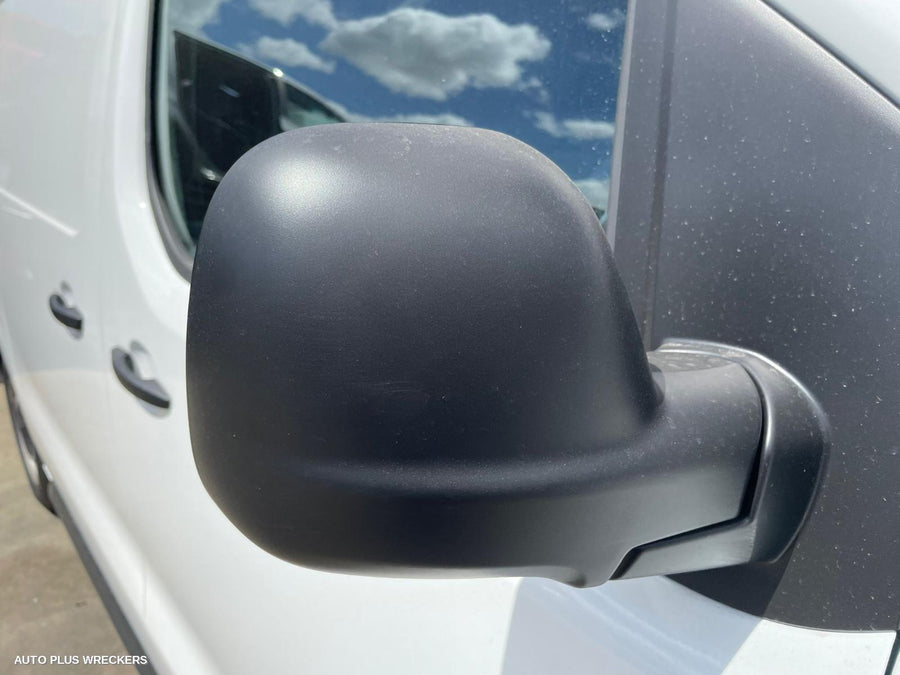 2021 Peugeot Expert Left Door Mirror