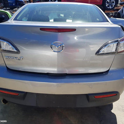 2009-2013 Mazda 3 Right Rear Door Window