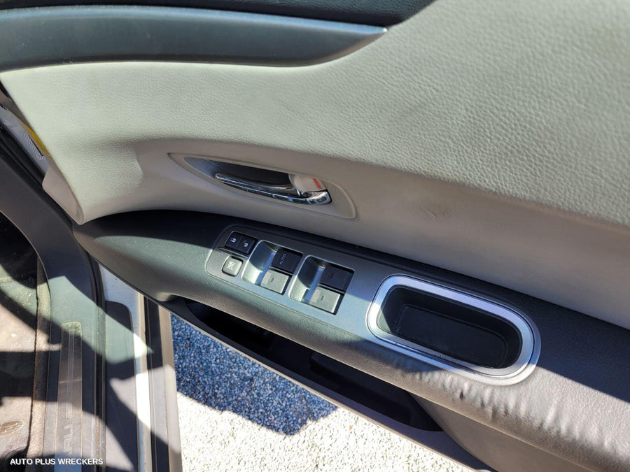 2009 Subaru Tribeca Left Door Mirror