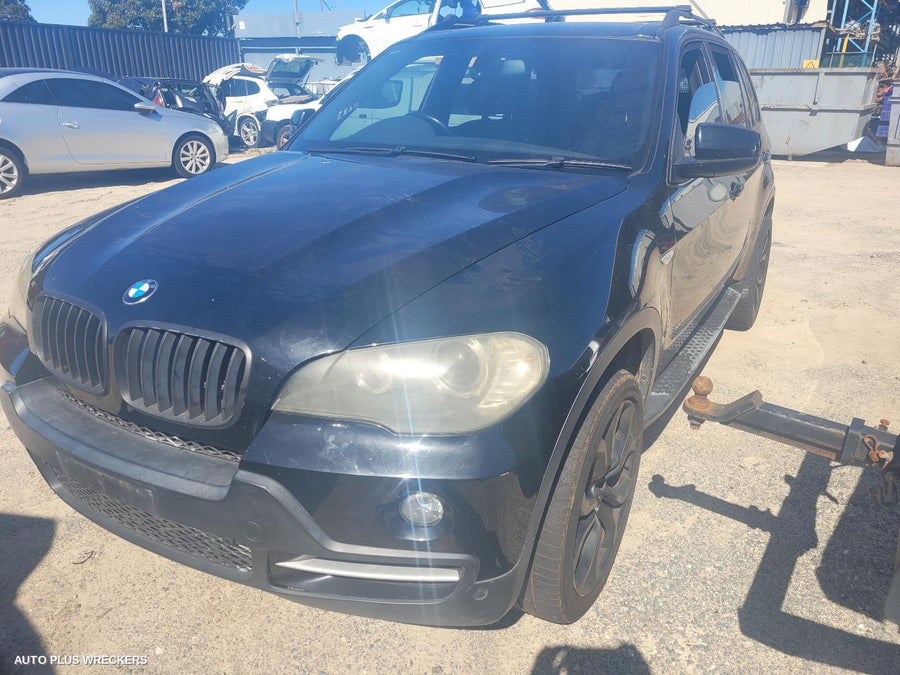 2009 Bmw X5 Left Front Door