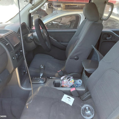 2006 Nissan Pathfinder Grille