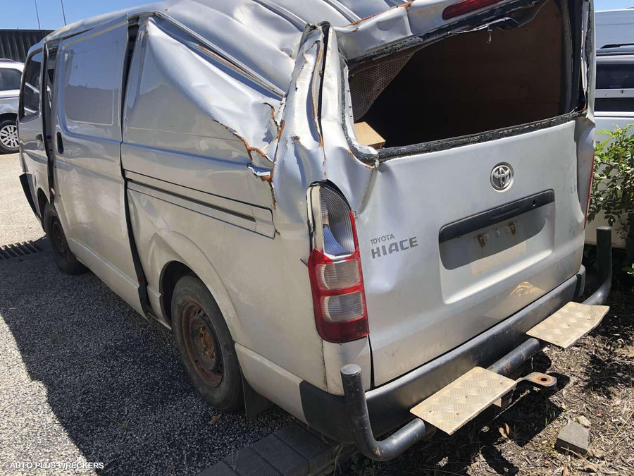2012 Toyota Hiace Left Guard