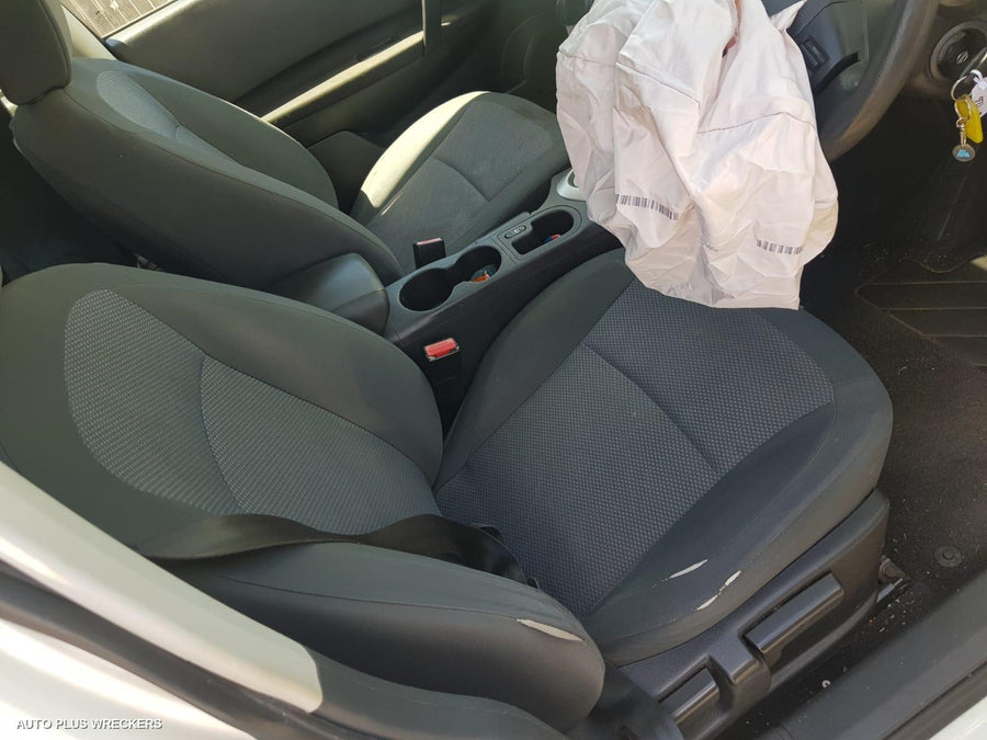 2011 Nissan Dualis Door Boot Gate Lock