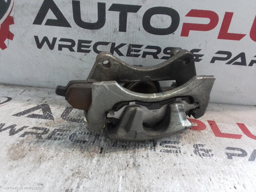 2015-2021 Mitsubishi Outlander Caliper