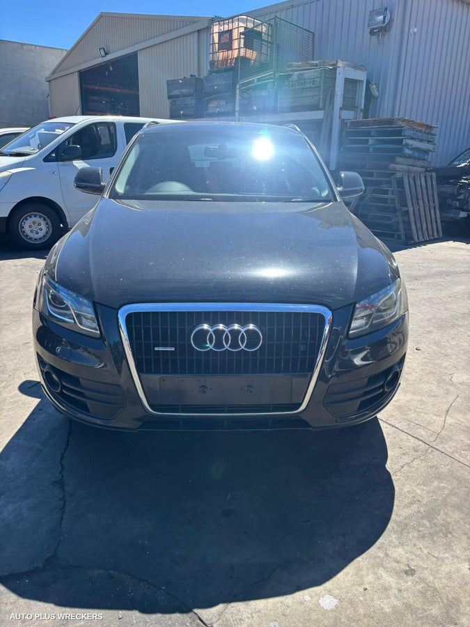 2011 Audi Q5 Left Front Door Window