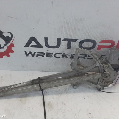 2006-2016 Toyota Yaris Right Front Window Reg Motor