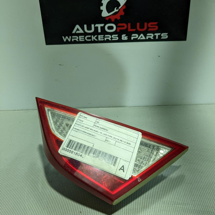 2010-2013 Hyundai I45 Rear Garnish